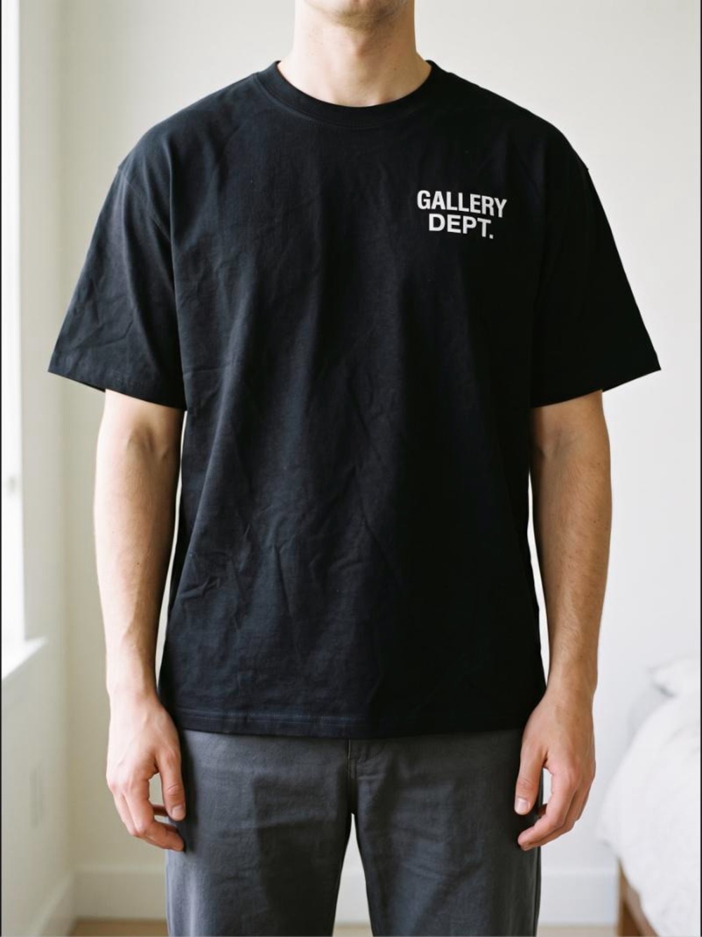 Gallery Dept. Souvenir Tee Black Size M NWT - Picture 3 of 5